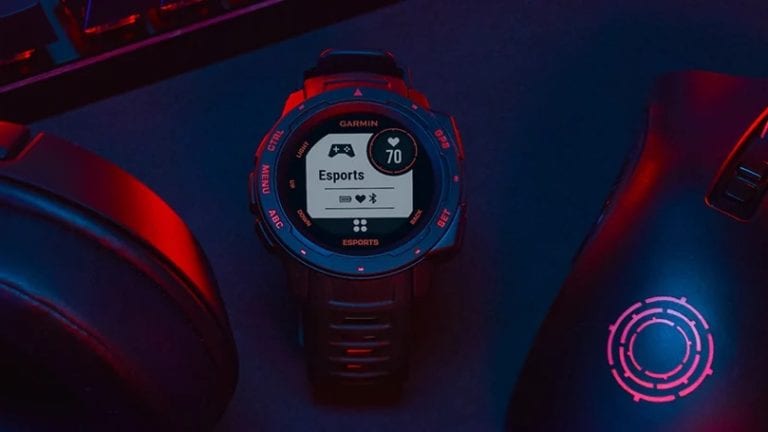 Garmin lanseaza Instinct Esports Edition – Un smartwatch pentru gaming interesant