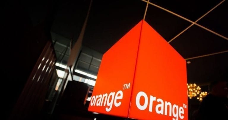OFICIAL: Orange, acționar majoritar în Telekom după o tranzacție de 268 de mil. de euro