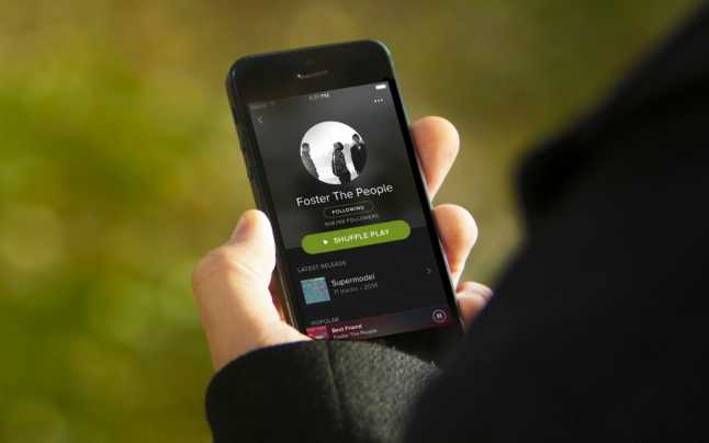 Spotify va promova melodii contra cost