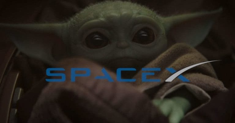 SpaceX si Baby Yoda – Echipajul aduce pe orbita cel mai dragut indicator zero-G