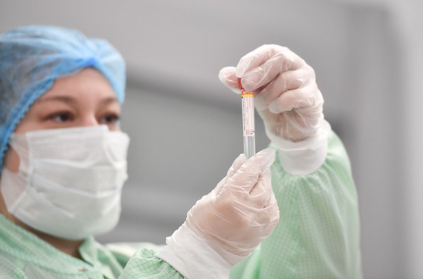 Atac cibernetic asupra companiilor care dezvoltă vaccinul anti-COVID-19