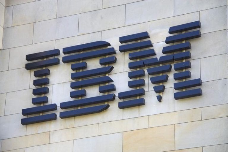 IBM vrea să renunțe la 10.000 de angajați din Europa