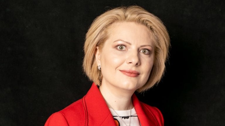 Violeta Luca, care a ocupat funcţia de general manager la Microsoft România începând cu finalul anului 2018, promovată să conducă operaţiunile gigantului american din Cehia şi Slovacia