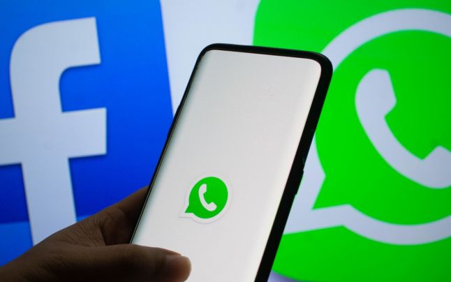 WhatsApp ar putea fi amendată cu 50 de milioane euro de Uniunea Europeană. Facebook a pregătit banii