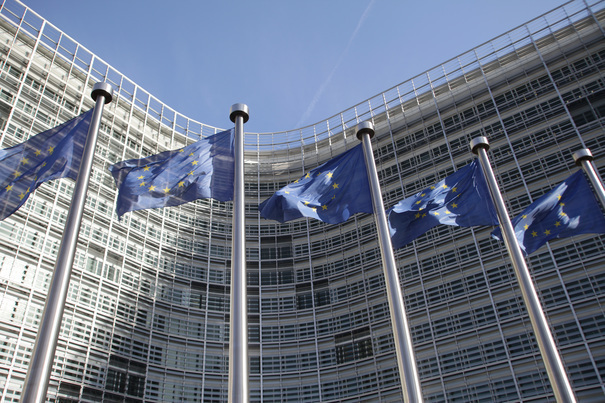 Comisia Europeană vrea ca 80% din adulţi să aibă pregătire digitală până în 2030