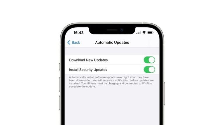 Apple va livra separat update-urile de securitate pentru iPhone