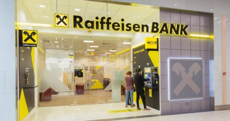 Raiffeisen Bank va oferi clienților companii semnătură electronică calificată de la Namirial