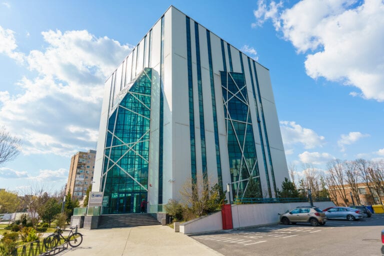 Orange și Institutul de Cercetare CAMPUS al UPB deschid primul laborator 5G din România