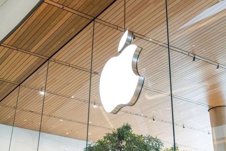 UE va acuza Apple de comportament prin care a încălcat legile concurenței, scrie Financial Times