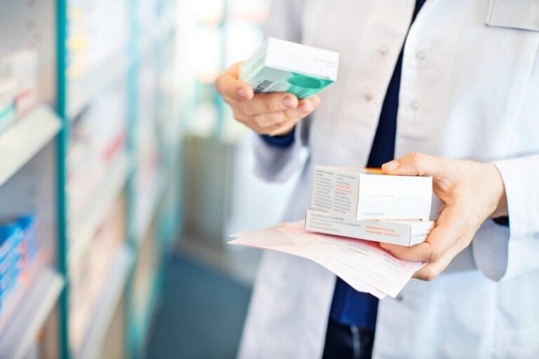 Un furnizor de servicii de telemedicină lansează în România modelul american de reţete digitale trimise de medic direct la farmacia aleasă de pacient