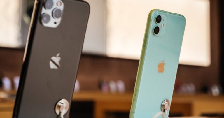 Milioane de utilizatori de iPhone au fost infectaţi cu malware-ul XCodeGhost