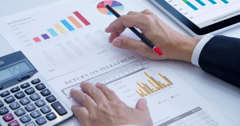 Cei care investesc în criptomonede trebuie să fie pregătiți să-și piardă toți banii, avertizează guvernatorul Băncii Angliei