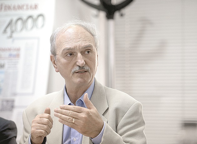 Investiţiile au salvat economia în T1/2020. Industria îşi revine, iar IT&C câştigă puncte bune în PIB