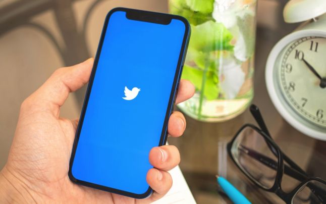 Twitter lansează primul abonament cu funcţii suplimentare