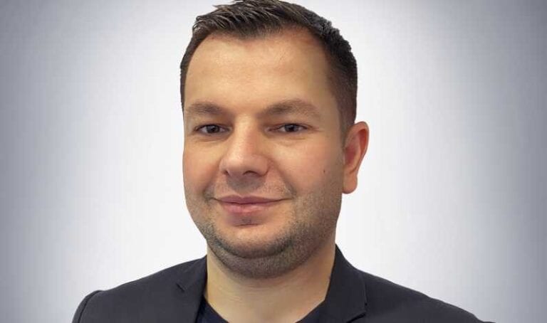 Achiziție în IT-ul românesc: Softbinator cumpără 25% dintr-o firmă de recrutare tech