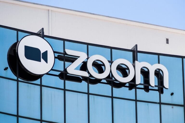 Zoom se pregăteşte să cumpere operatorul de servicii de call center prin cloud Five9 într-o afacere estimată la 15 miliarde de dolari