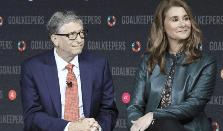Bill Gates şi Melinda French Gates au divorţat oficial după 27 de ani de căsătorie
