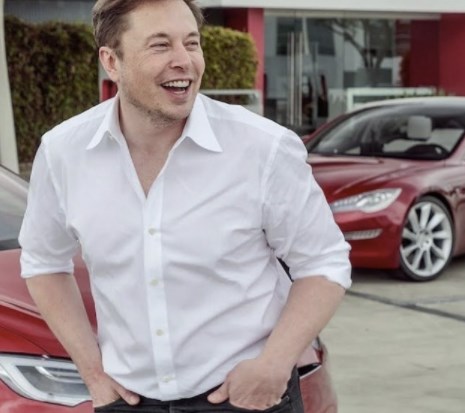 Elon Musk primește 205 mil. de dolari finanțare pentru afacerea care implantează microcipuri în creier