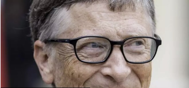 Bill Gates a descoperit viitorul agricultorii. Omul de afaceri investește 50 MIL. dolari în roboți pentru „fermieri”