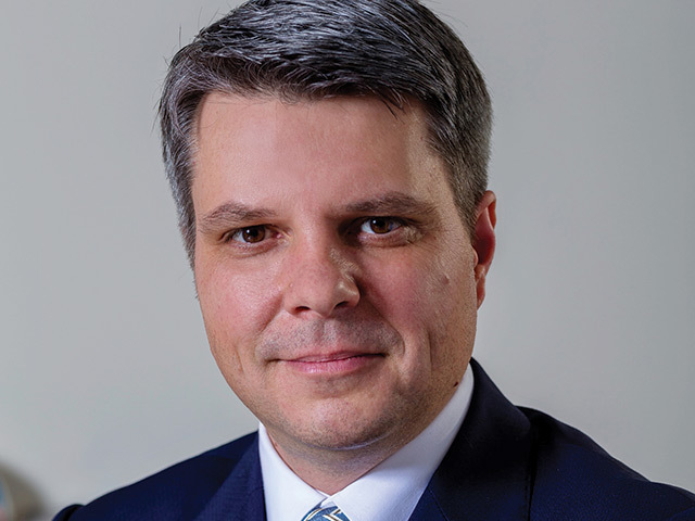 Vodafone continuă ofensiva în segmentul IMM prin platforma de educaţie digitală V-Hub, prin care firmele pot testa gratuit soluţii digitale. Mihnea Rădulescu, director: Susţinerea companiilor mici şi mijlocii este un angajament pe termen lung