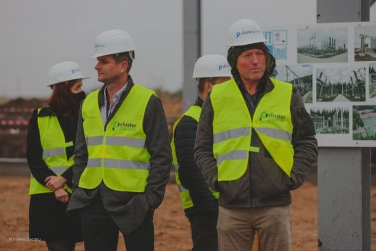 ClusterPower, controlată de trei antreprenori români, a inaugurat, lângă Craiova, investiția în centrul de date pe care îl prezintă drept unul dintre cele mai mari din Europa