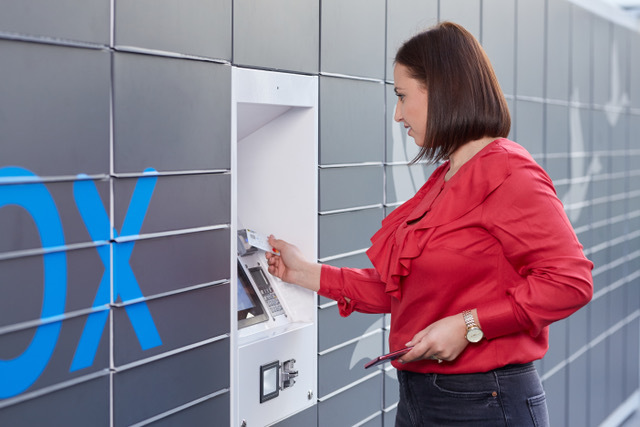 evoMAG apelează la reţeaua de lockere easybox dezvoltată de Sameday, companie deţinută de rivalul eMAG