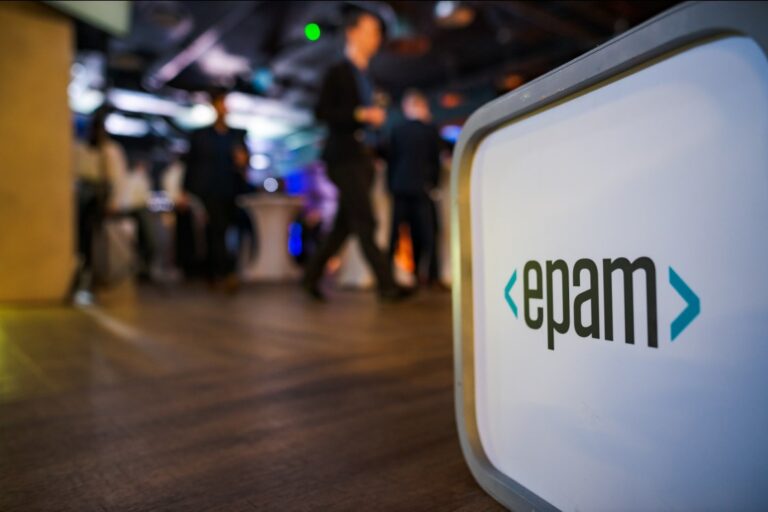 EPAM Systems îşi măreşte echipa din România şi angajează specialişti IT talentaţi în regim de telemuncă