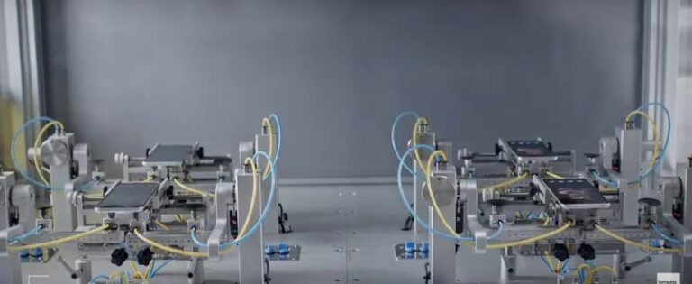 Cum testează Samsung telefoanele pliabile