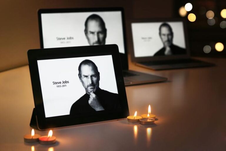 Cum s-a schimbat Apple în zece ani de la moartea lui Steve Jobs