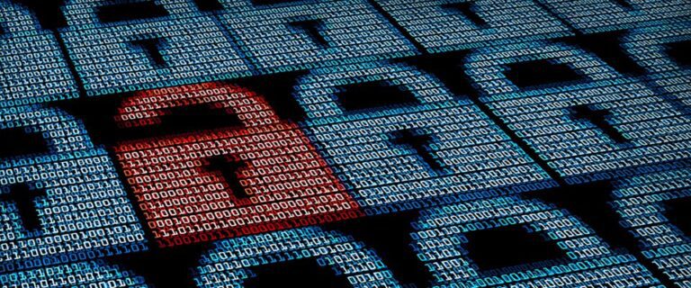 Spune-mi cu cine eşti prieten, ca să îţi spun ce breşe de securitate ai