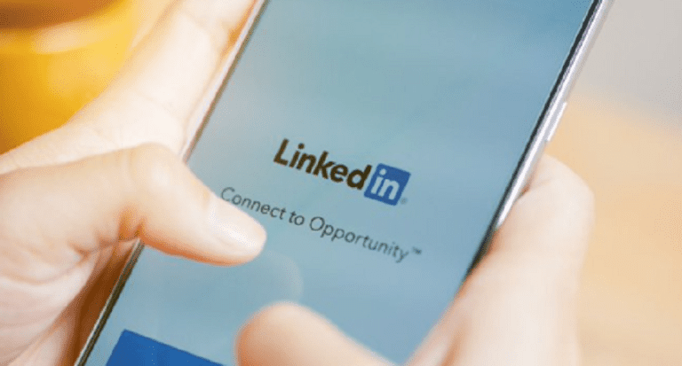 Microsoft va închide LinkedIn în China