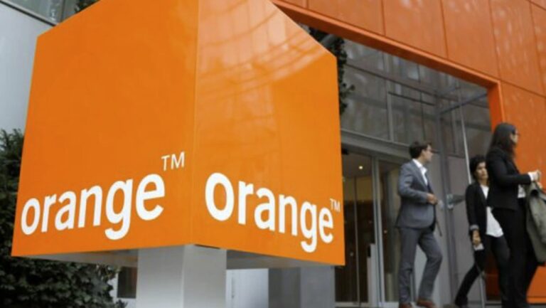 Orange anunţă noi abonamente şi beneficii pentru utilizatorii Yoxo