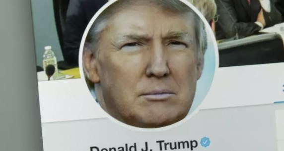 Donald Trump anunță lansarea propriei rețele sociale