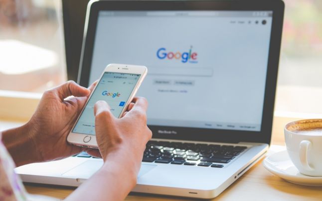 Rusia ia măsuri împotriva Google şi Twitter pentru a le presa să şteargă conţinutul considerat ilegal