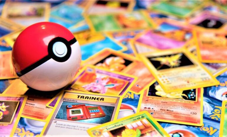 Grănicerii au confiscat aproape opt tone de cărți Pokemon contrafăcute care trebuiau să ajungă în Europa
