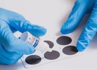 DDS Diagnostic are pe stoc 2.400.000 de teste pentru școli, pe care le poate livra imediat