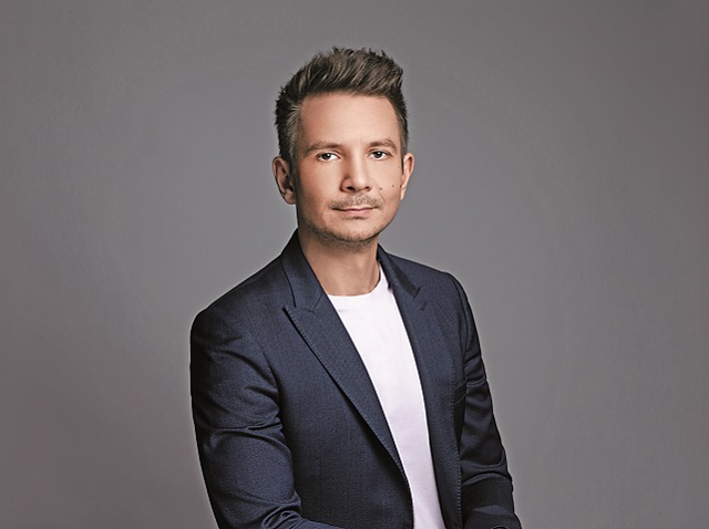 Cosmin Moldovan, Oppo: Vânzările noastre de smartphone-uri s-au triplat la finalul anului 2021 în raport cu luna ianuarie. „Estimăm că aproape de finalul anului ne situăm la o cotă de piaţă de aproximativ 9% pe segment“