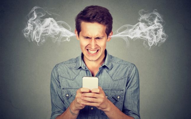 Majoritatea europenilor şi-ar dori să poată şterge definitiv ceva postat pe profilul lor de socializare