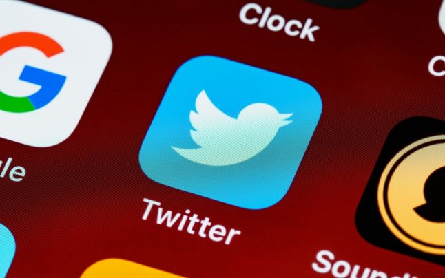 Twitter a creat o echipă care să monitorizeze conţinutul dăunător, înainte de împlinirea unui an de la asaltarea Capitoliului