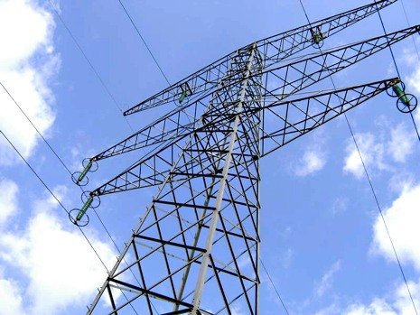 Autoritatea din Energie a aprobat regulamentul privind organizarea şi funcţionarea platformei online de schimbare a furnizorului de energie şi gaze naturale, care va reduce birocraţia şi va permite schimbarea furnizorului de energie în 24 de ore