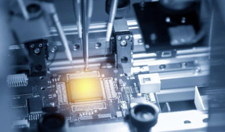 Samsung Electronics avertizează că deficitul de componente va persista în semestrul doi