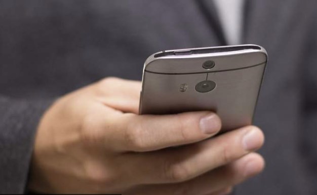 Roaming fără costuri suplimentare în UE, până în 2032. Regulile urmau să expire în iunie