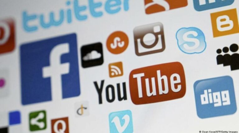 Google, Facebook și alți giganți tech vor trebui să își explice algoritmii, după ce UE a aprobat o nouă lege. Amenzile merg până la 6% din cifra de afaceri anuală