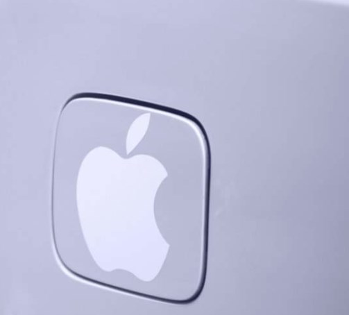 Apple își ia un veteran de la Ford pentru a construi mai rapid un automobil electric