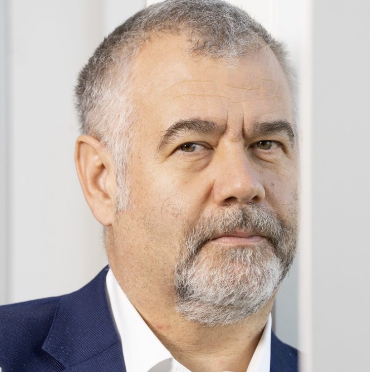 AROBS Transilvania, companie de IT listată la BVB, şi-a bugetat afaceri în creştere cu 17% la finalul anului, până la 200 mil. lei şi profit net de peste 47 mil. lei, plus 10% an/an