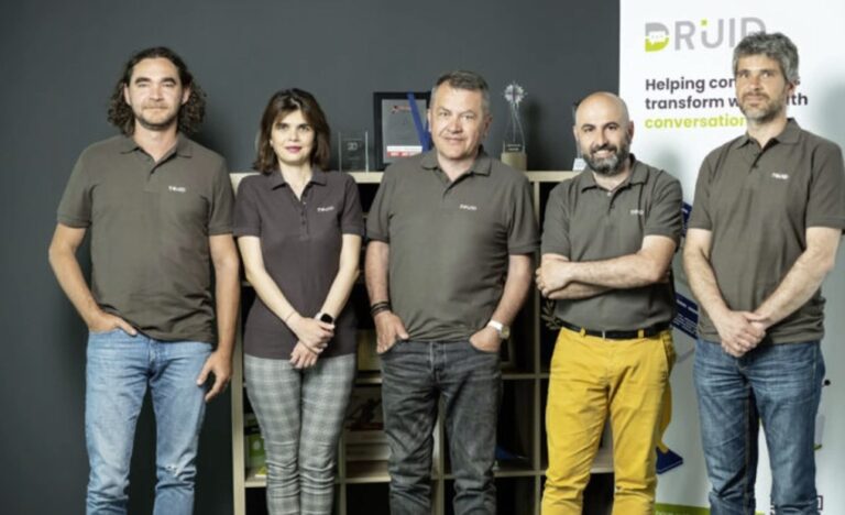 Startup-ul de tehnologie Druid implementează asistenți virtuali pentru Transilvania Leasing & Credit