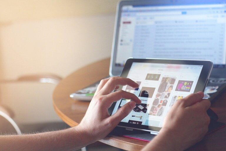 S&T Romania, Vodafone și Trencadis vor să ajute Ministerul Muncii să facă primul pas în direcția soluționării online a solicitărilor primite de la cetățeni