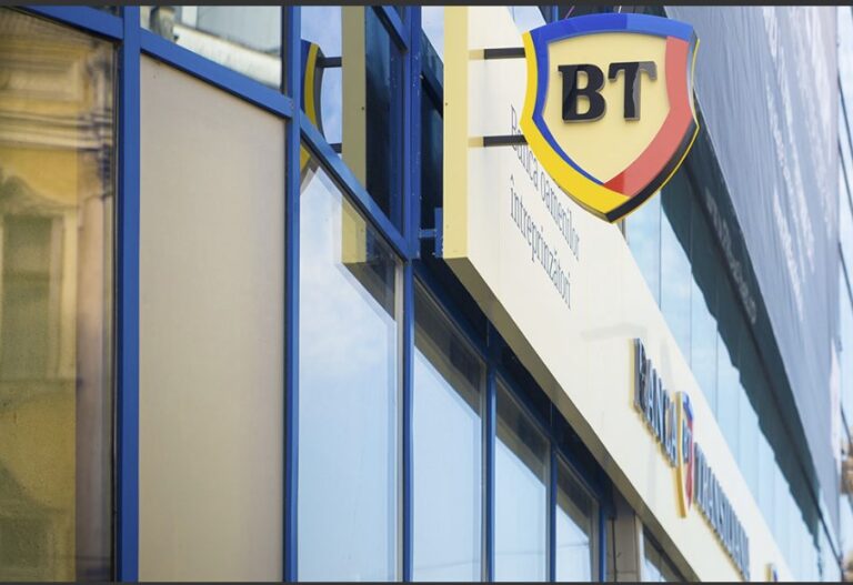 BT ONE: Cu FLOWX.AI, înrolăm clienții persoane fizice în 5 minute și clienții companii în 15 minute