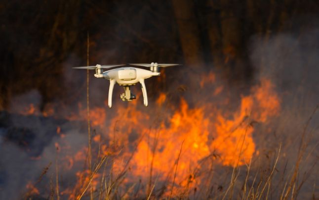 Huawei şi Nova-Wind au lansat o soluţie pilot pentru detectarea incendiilor, bazată pe 5G, AI şi drone