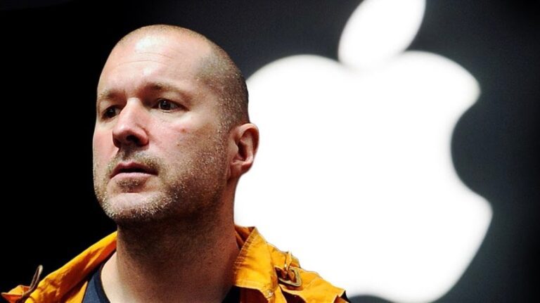 Apple nu mai lucrează cu Jony Ive, designerul preferat al lui Steve Jobs